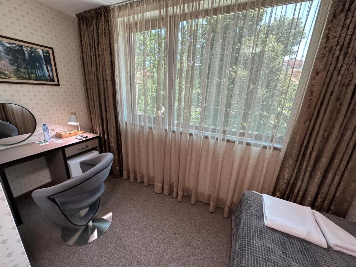 Хотел Аврора Haskovo Extérieur photo