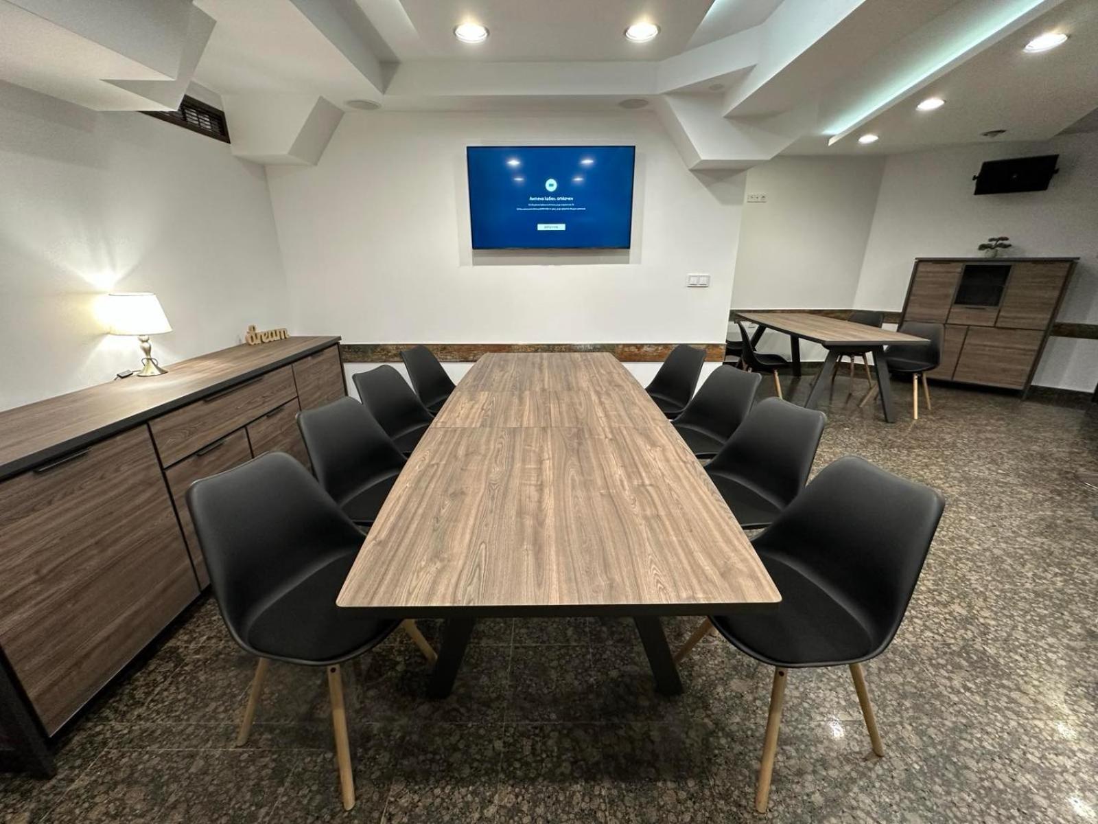 Хотел Аврора Haskovo Extérieur photo